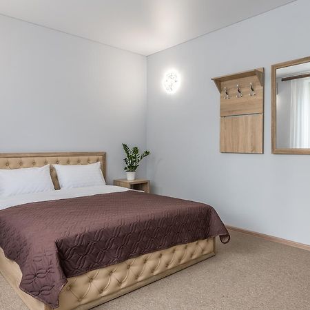 Aqua Marina Hotell Kherson Eksteriør bilde
