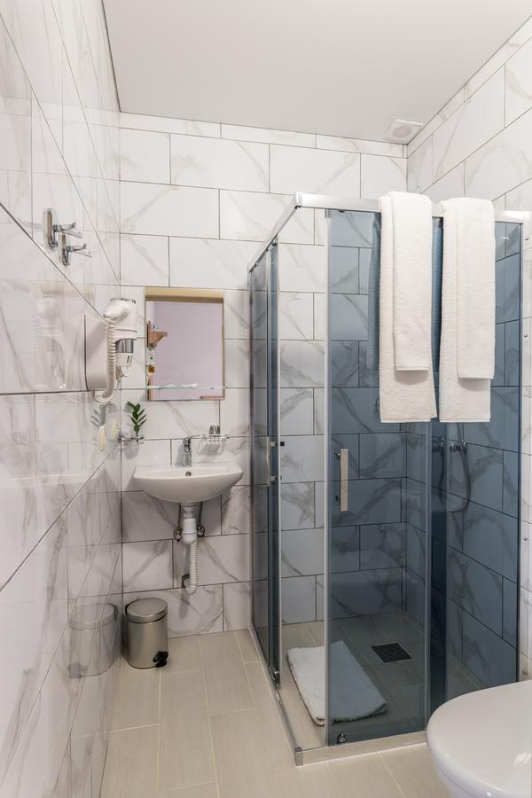 Aqua Marina Hotell Kherson Eksteriør bilde