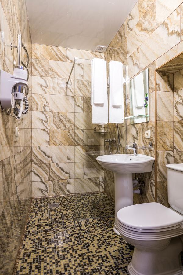 Aqua Marina Hotell Kherson Eksteriør bilde